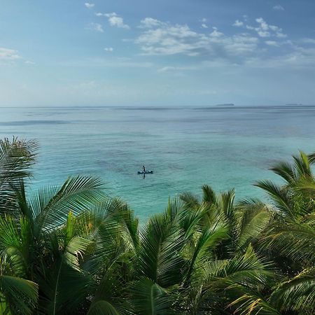 Myamo Beach Lodge Jereweh Екстер'єр фото
