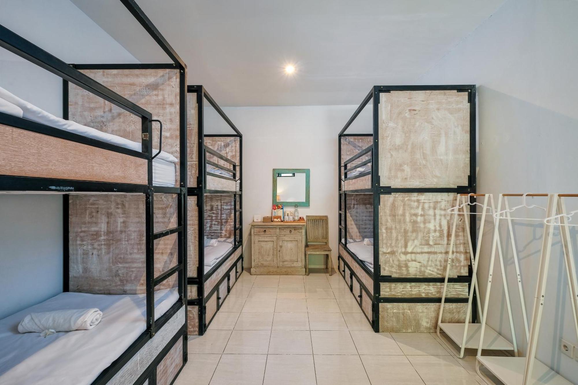 Myamo Beach Lodge Jereweh Екстер'єр фото